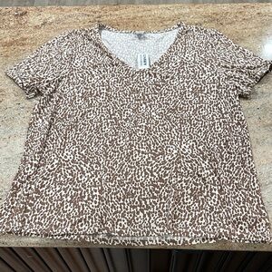 Old Navy Brown and White Short Sleeve Tee